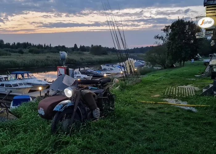 Kalurikula Fishing Village