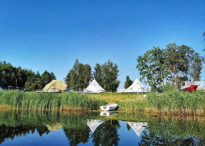 Hotel Kalurikula Fishing Village *