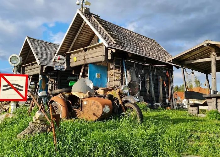 Kalurikula Fishing Village * Pärnu
