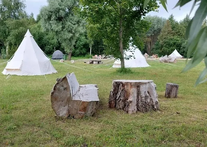 Kalurikula Fishing Village Hotel *