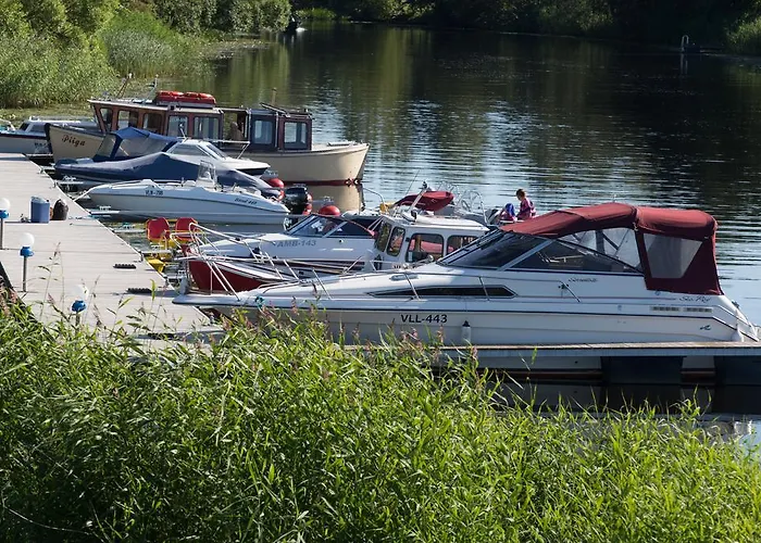 Kalurikula Fishing Village * Parnu