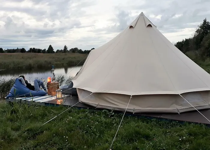 Kalurikula Fishing Village * Pärnu